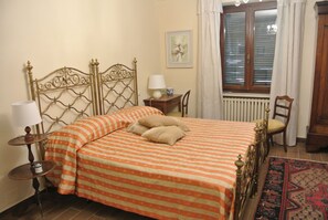 Deluxe Double or Twin Room, 1 Queen Bed, Non Smoking
