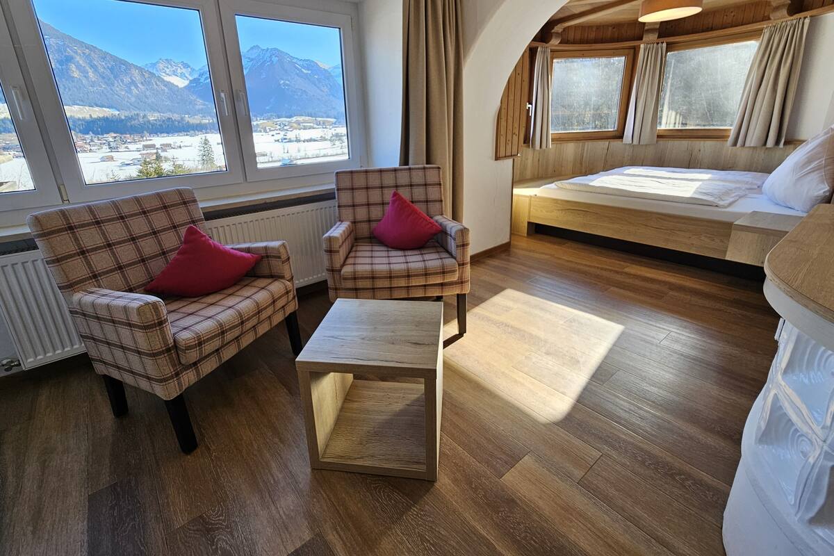 Leilighet – comfort, 1 queensize-seng med sovesofa, fjellutsikt, ved fjell | Minibar, safe på rommet, blendingsgardiner og lydisolert