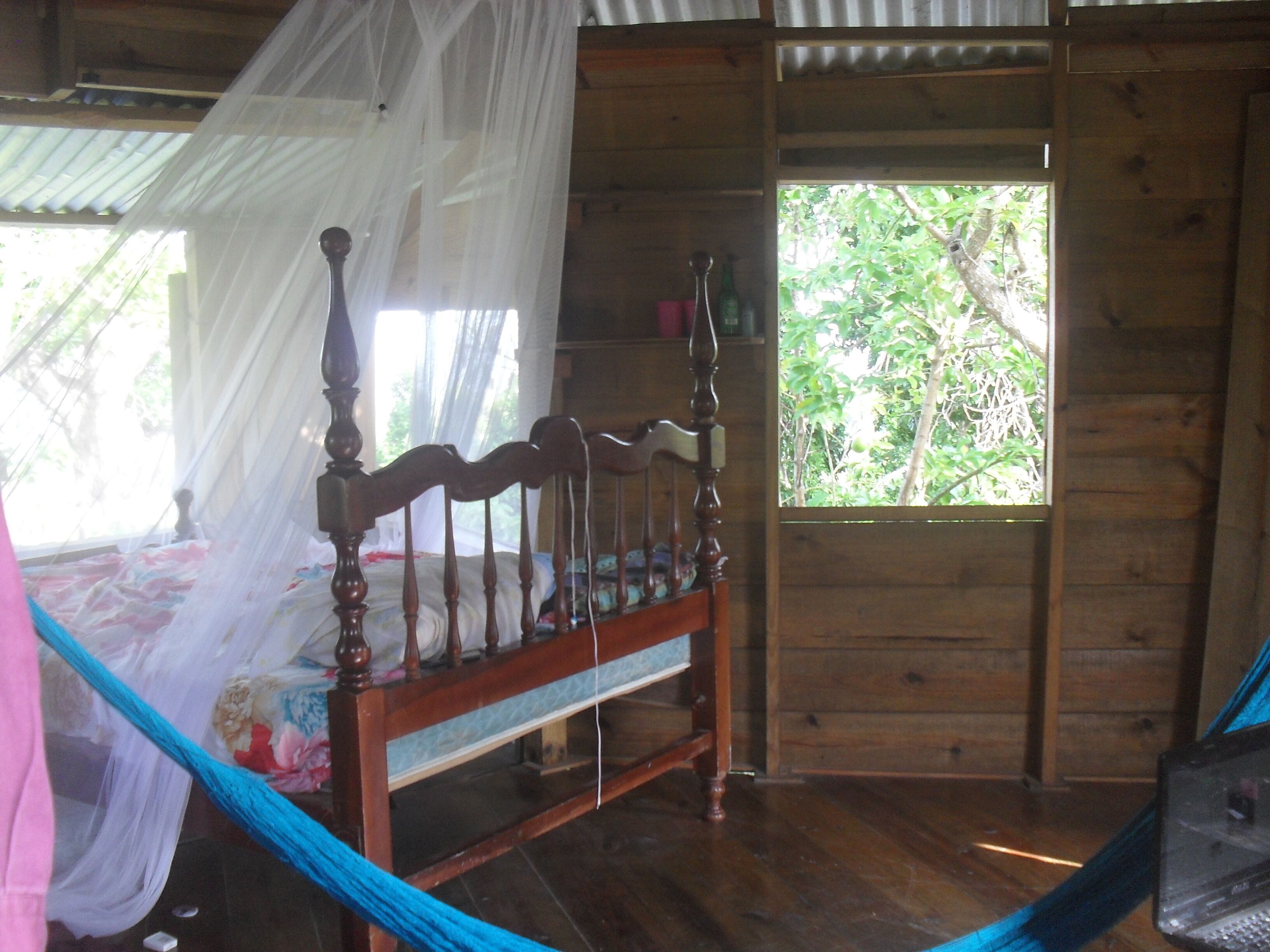 2 bedrooms, free WiFi, bed sheets, wheelchair access