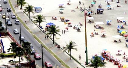 Beira Mar Paradise, Itanhaém, 30m Beach, Pool, WiFi 500mb, Leisure Area, 4 Cars