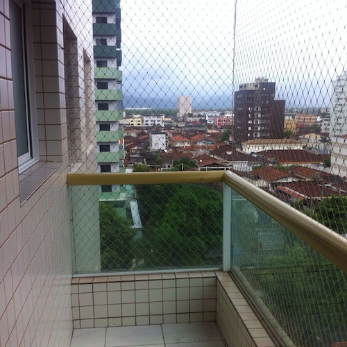 Apto foot in the sand, p / 06 people, balcony, garage, screen protection, kit / beach, wi-fi