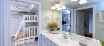 Este fabuloso 3 dormitorios / 2. Casa de vacaciones de lujo de 5 baños en Ocean City, Maryland, ¡te está esperando!