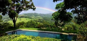 Alberca al aire libre 