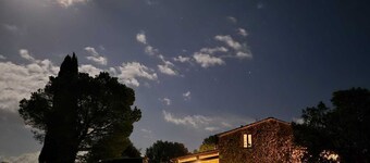 COZY HILLTOP APARTMENT WITH PRIVATE GARDEN BETWEEN SIENA AND VOLTERRA