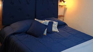 1 quarto, cofres nos quartos, ferros/tábuas de passar roupa, Wi-Fi