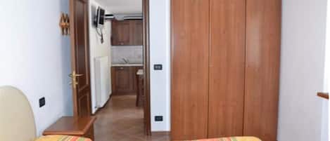 1 bedroom