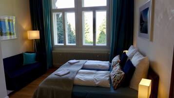 4 Schlafzimmer, Reisekinderbett, kostenloses WLAN