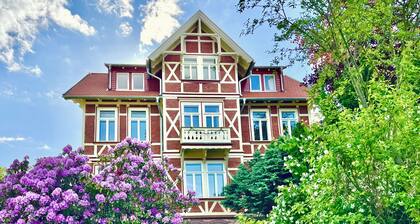 Wohnen mit Flair in der Villa des Artistes