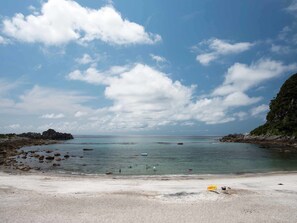 Utsikt mot landet från boendet