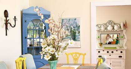 Light filled SPACIOUS home w/water-views that inspired POLLACK!.