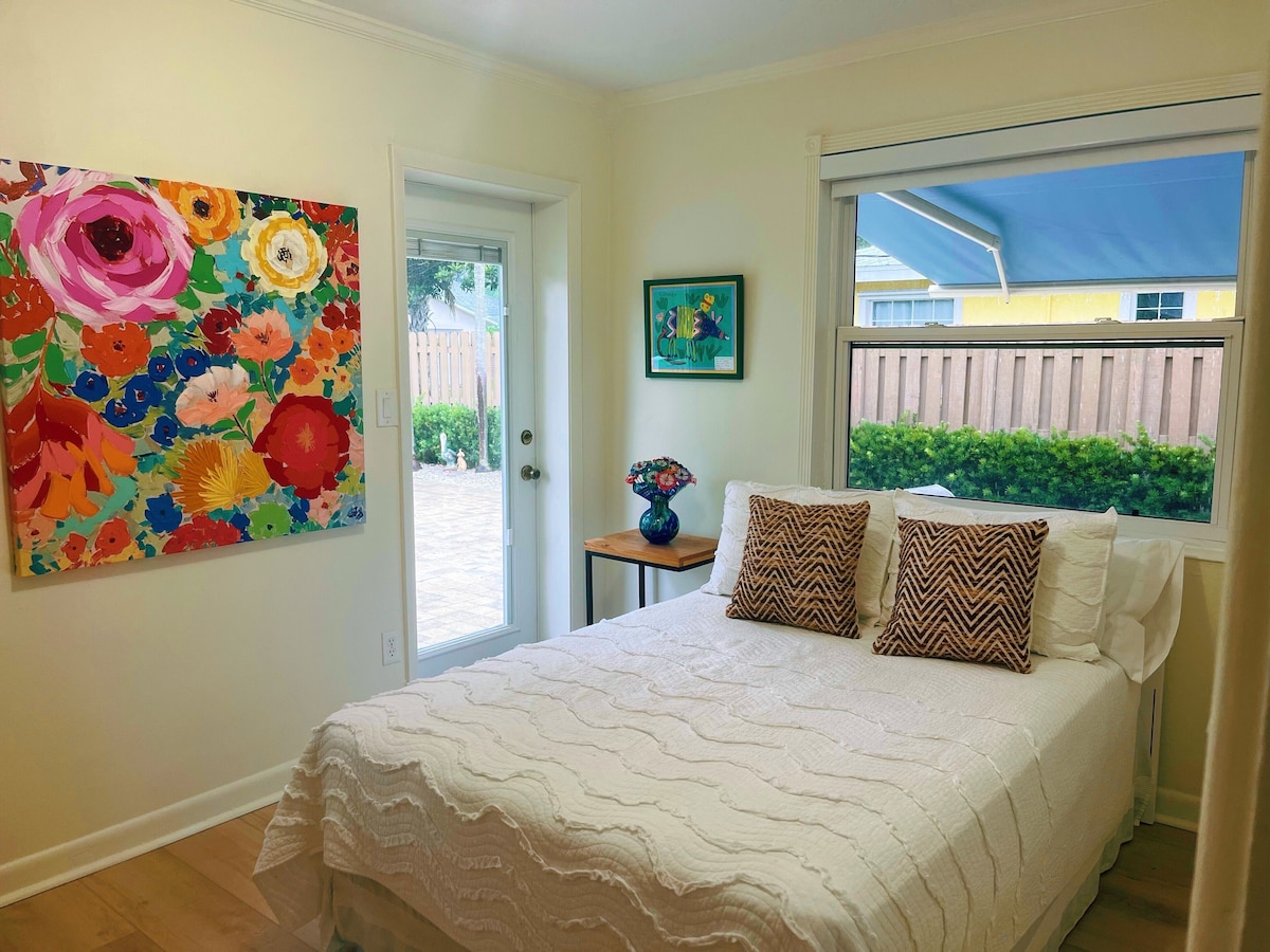 Photo 12 of Pet Friendly Beachy Home in the Heart of Naples! Multi Month Discount!