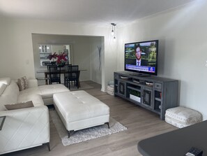 TV connectée, cheminée