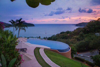 Zihua Bay View! DISCOUNT March 6-12 OPEN!