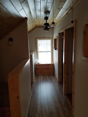 Interior - Petoskey - Enjoy the great outdoors from the Cozy and peaceful cabin! (Petoskey)