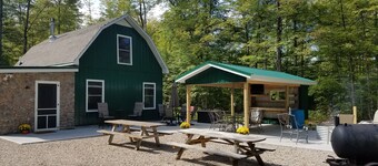 Petoskey - Enjoy the great outdoors from the Cozy and peaceful cabin!