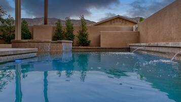 Piscina externa, piscina aquecida