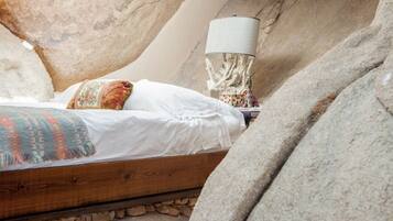 5 Schlafzimmer, Schreibtisch, BĂŒgeleisen/BĂŒgelbrett, WLAN