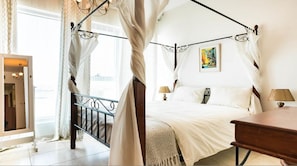 1 bedroom, iron/ironing board, Internet, bed sheets