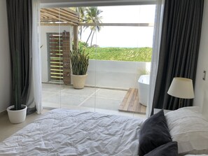 Grand Apartment, 2 Bedrooms, Ocean View
