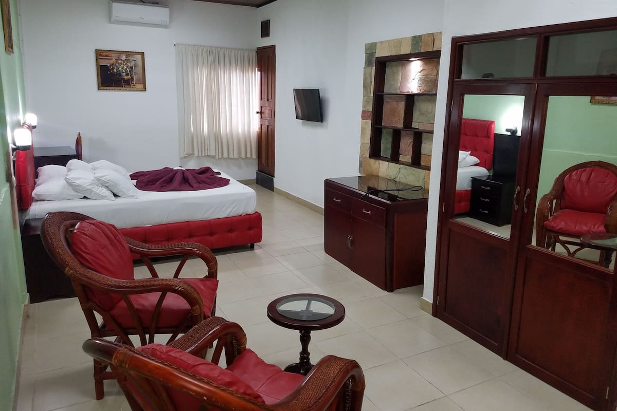 In-room safe, free WiFi, bed sheets, wheelchair access