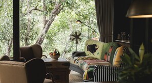 Tent (Wild) | Living area | IPod dock - Shinta Mani Wild (Kampong Seila)