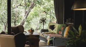 Wild Tent | Living area | IPod dock - Shinta Mani Wild (Kampong Seila)