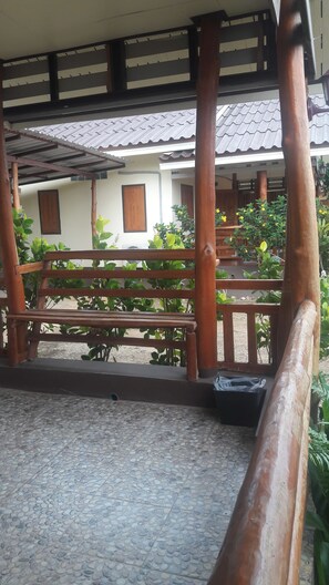 Bungalow | Terrace/patio - Ramidahost2 (Chiang Saen)