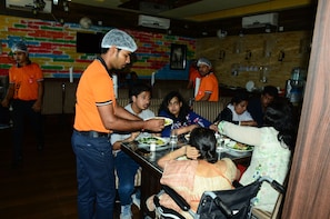 Restaurant - HOTEL NEW HORIZONS (Puri)