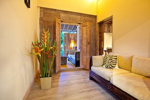 家庭客房 (Joglo Jepun) | 客房設施服務