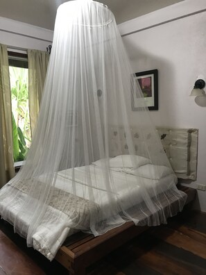 舒適獨棟房屋, 2 間臥室, 花園 | 2 間臥室、義大利 Frette 床單、獨特裝潢、布置獨特