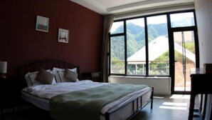 Villa | Desk, blackout drapes, WiFi (free) - Beijing Yijingjiali Inn (Huairou)