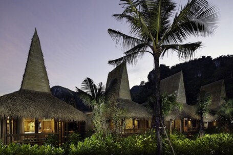 Phi Phi CoCo Beach Resort - view 2