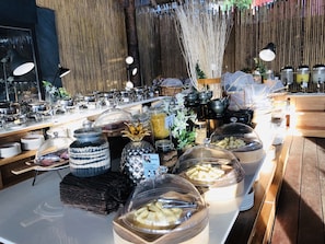 Breakfast (THB 450 per person) - Phi Phi CoCo Beach Resort (Ko Phi Phi)