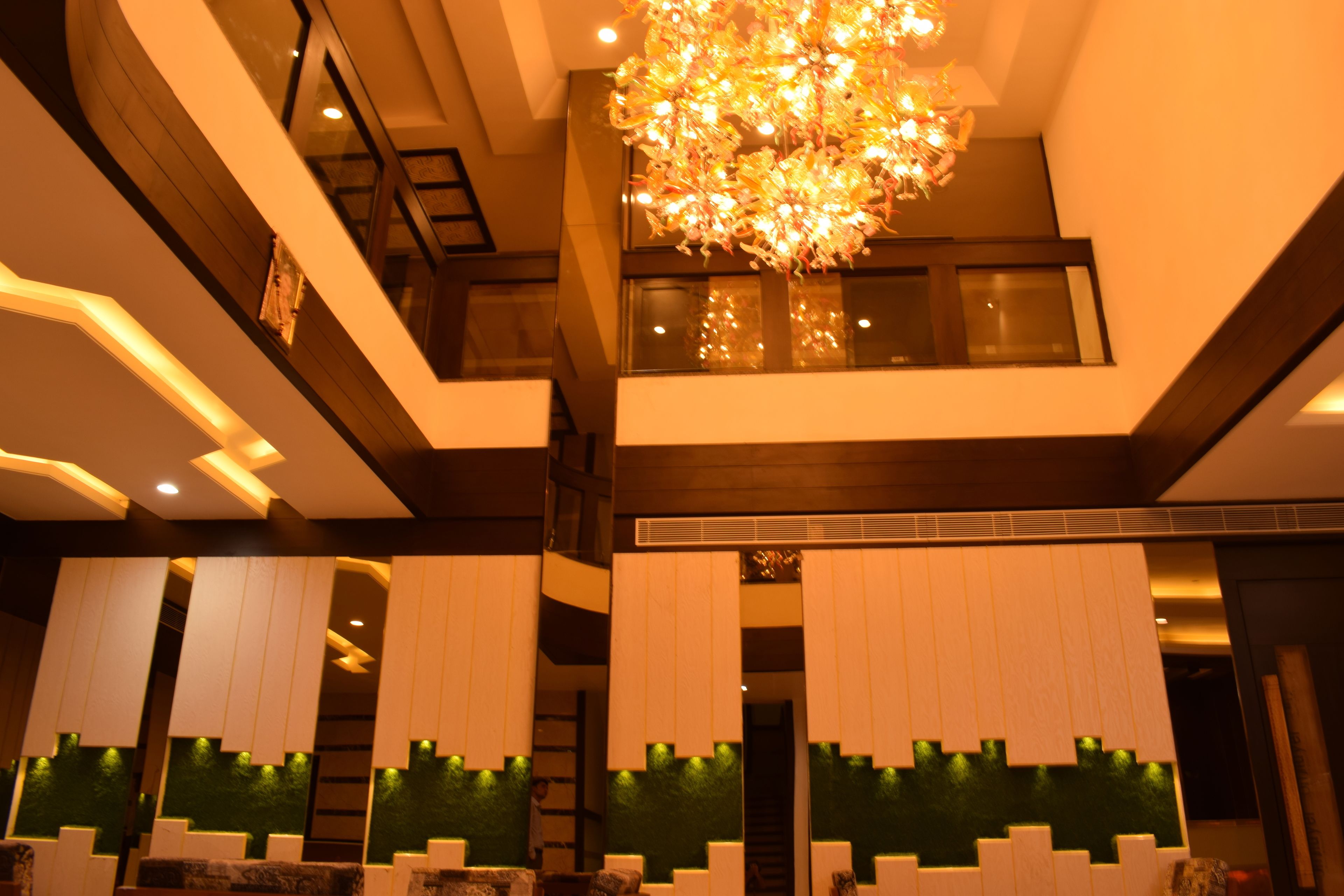 Standard Room, Mountain View | Lobby sitting area