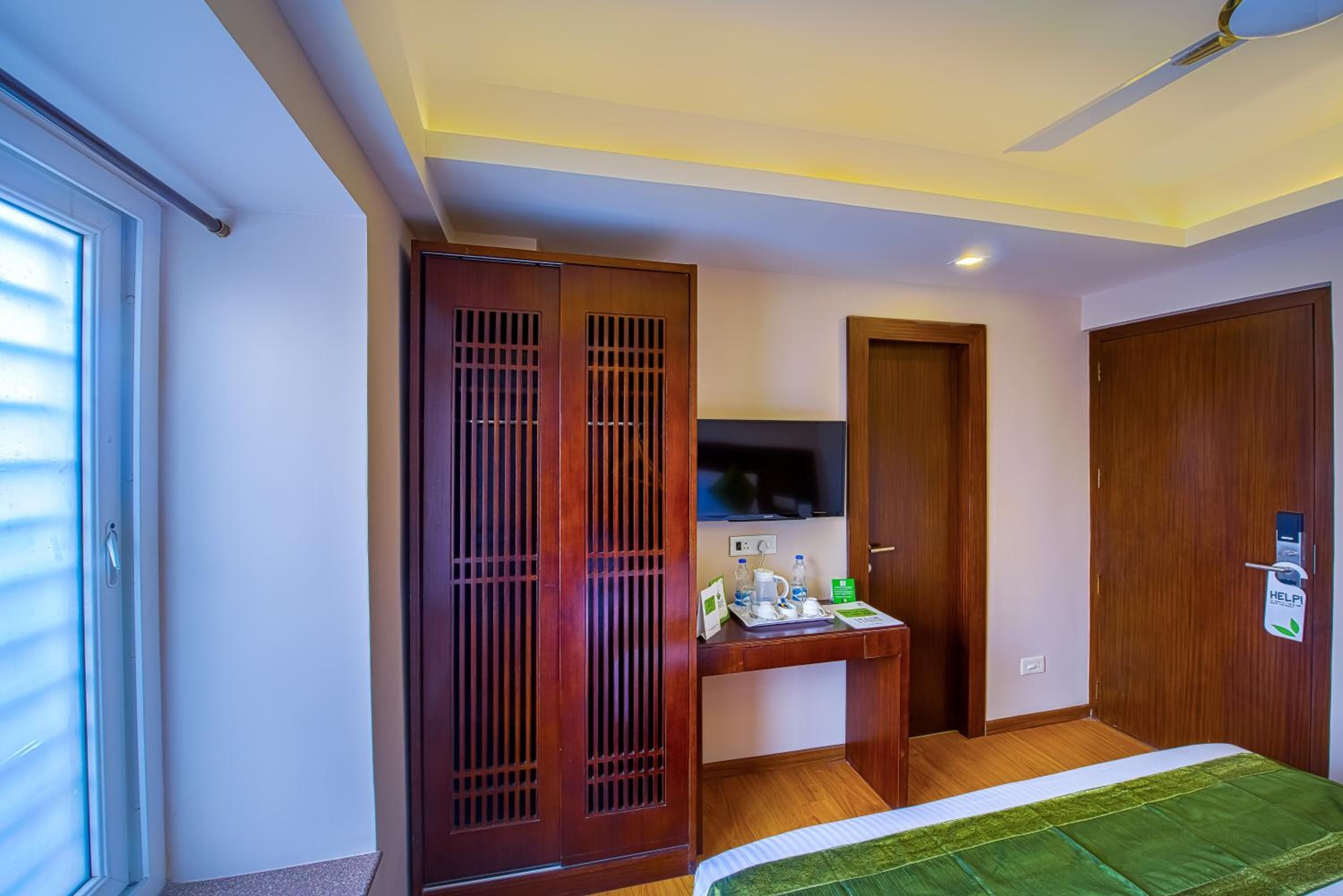 Photo - Treebo Vedanta, Metropolitan