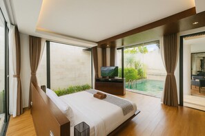 1 bedroom, in-room safe, desk, blackout drapes