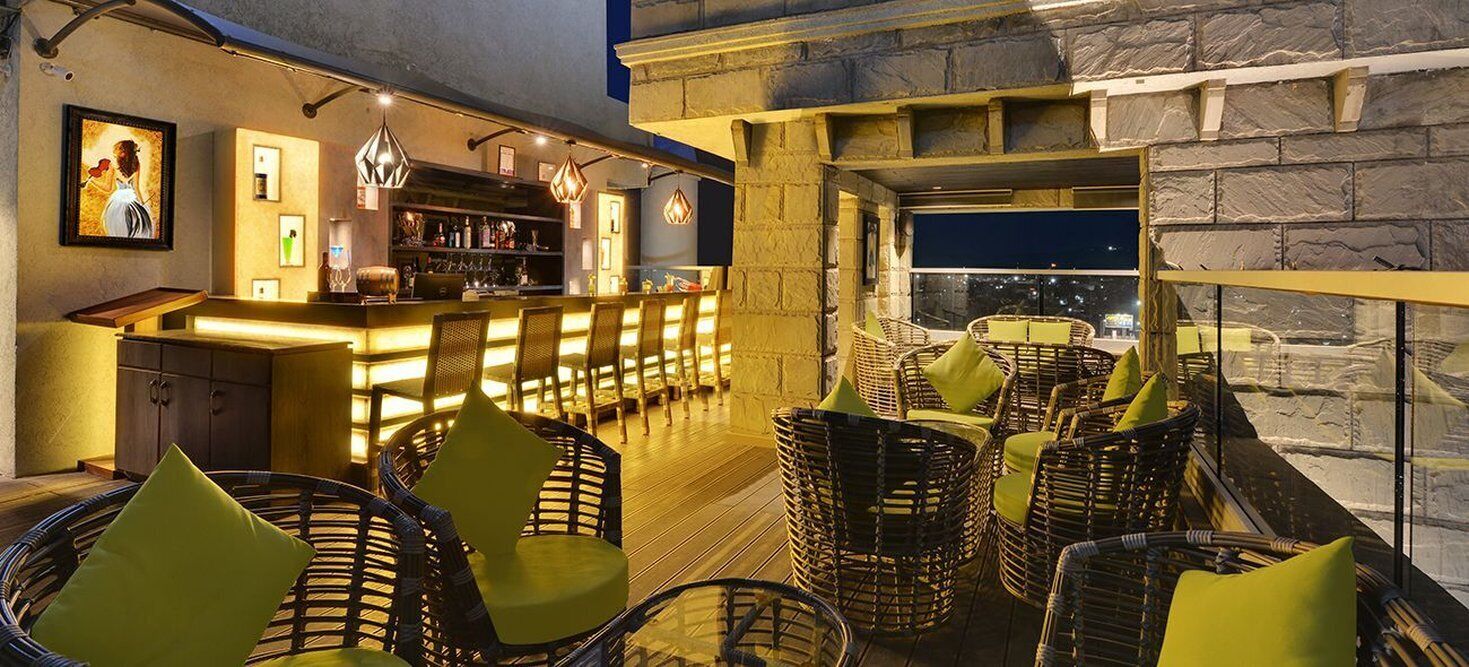 بار (في المنشاة)