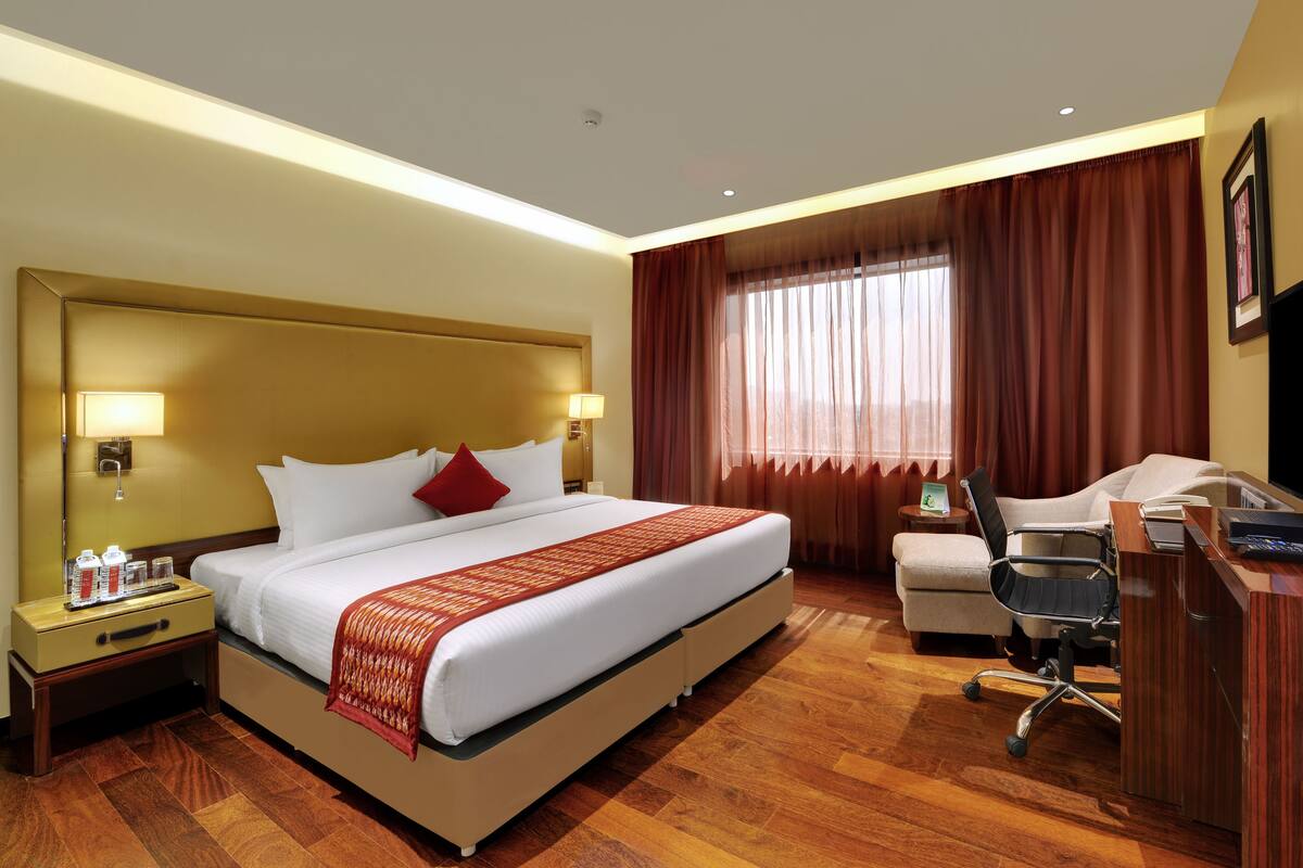 Fern Club Room