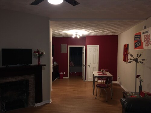 WKU, Beechbend & BG Visitors- This Suite Retreat is For YOU! 