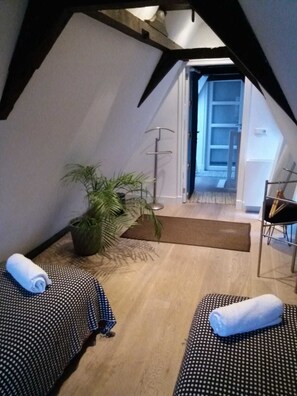 Free WiFi, bed sheets - Residence 86 (Amsterdam)