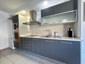 Fridge, microwave, oven, dishwasher