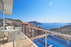 Villa, 5 Bedrooms | Balcony - Villa Cina (Kas)