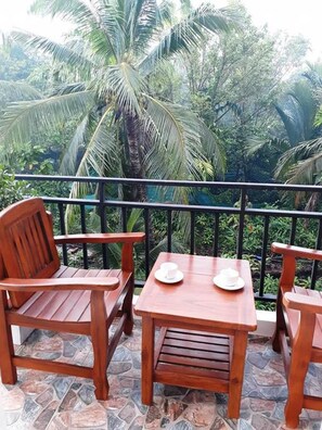 ห้องสแตนดาร์ด, เตียงคิงไซส์ 1 เตียง, ปลอดบุหรี่ | ระเบียง