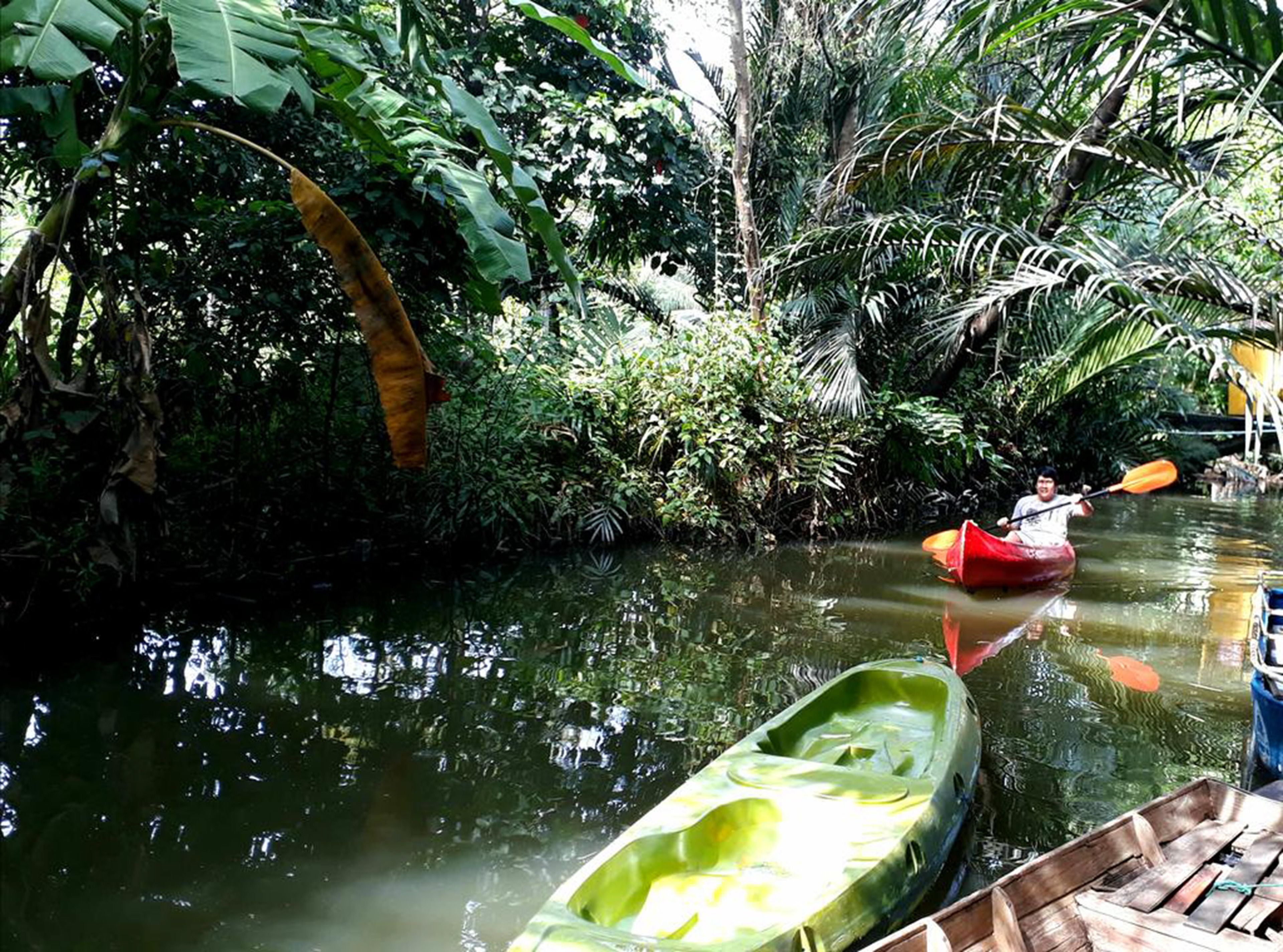 พายเรือคายัค