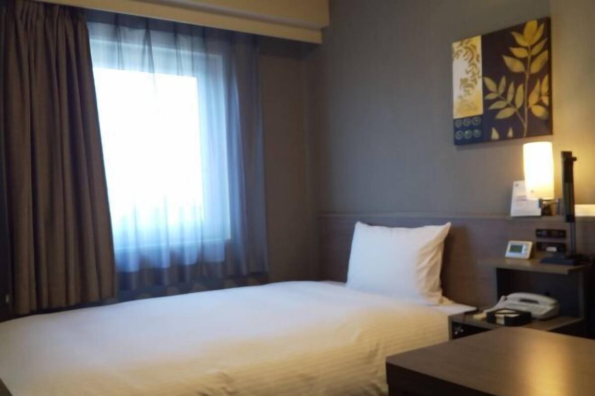 Escrivaninha, Wi-Fi de cortesia, roupa de cama