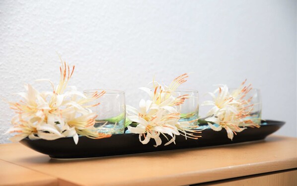 Unclassified image, 1 of 36, button