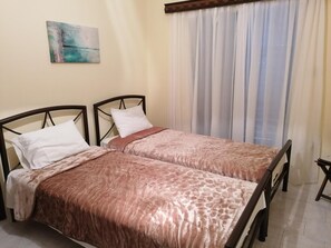 Soundproofing, iron/ironing board, free WiFi, bed sheets