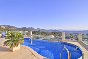 Outdoor pool - Villa Linda (Kas)