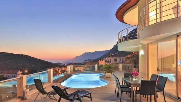 Outdoor pool - Villa Linda (Kas)
