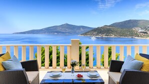 Villa, 4 slaapkamers | Terras